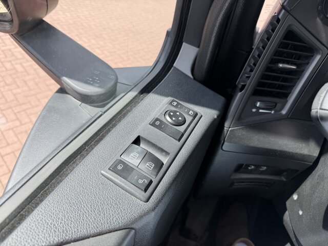 Mercedes-Benz Antos