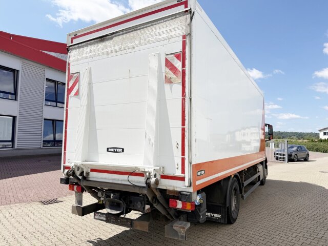 Mercedes-Benz Antos