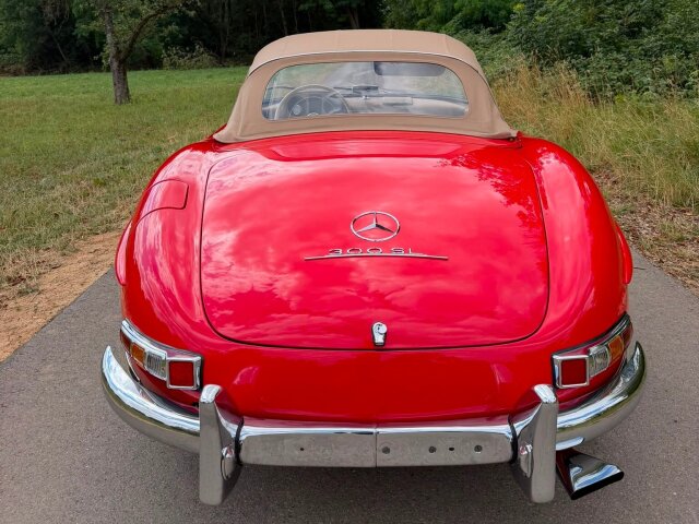 Mercedes-Benz 300