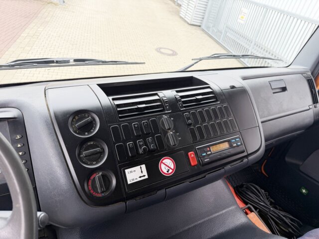 Mercedes-Benz Atego