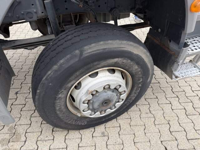 Mercedes-Benz Atego