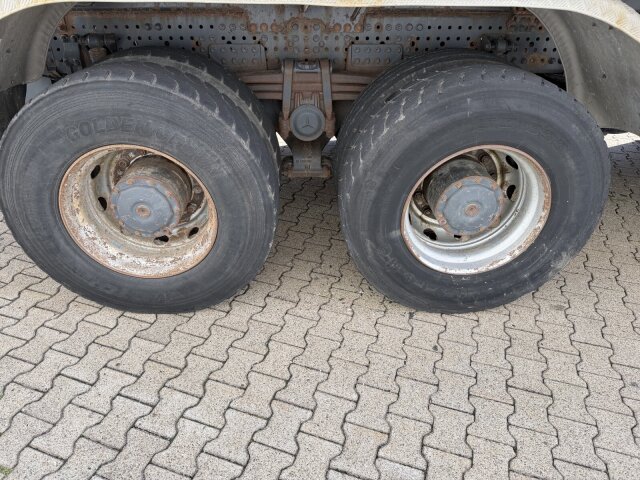 Mercedes-Benz Arocs