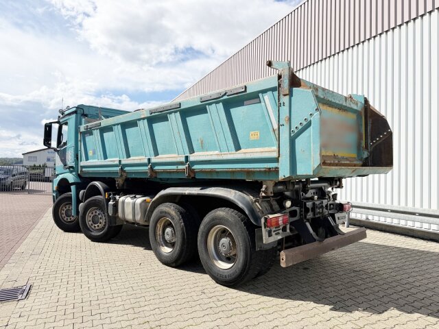 Mercedes-Benz Arocs