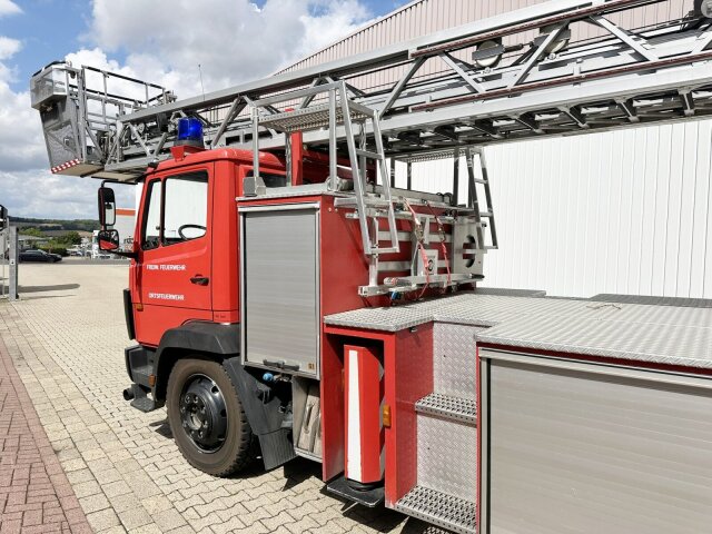 Mercedes-Benz -