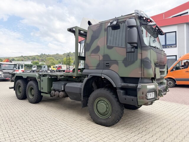 Iveco Trakker