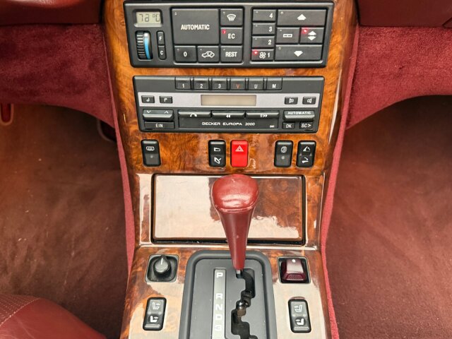 Mercedes-Benz SL 500