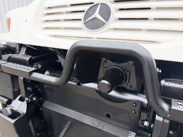 Unimog U