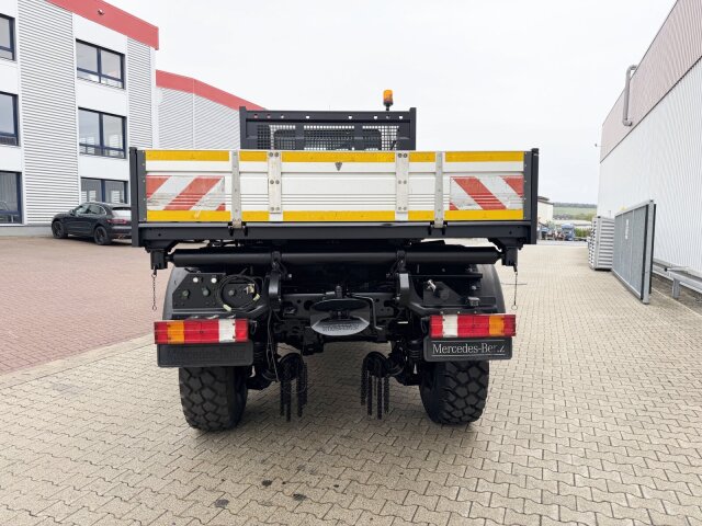 Unimog U