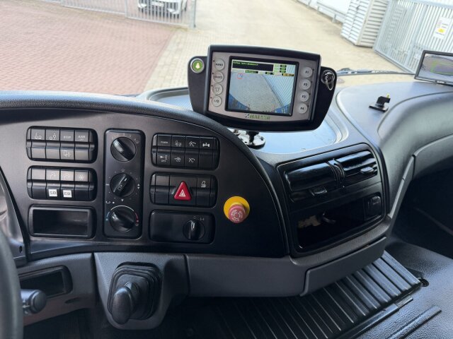 Mercedes-Benz Actros