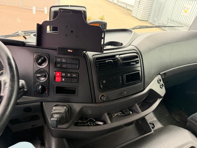 Mercedes-Benz Atego