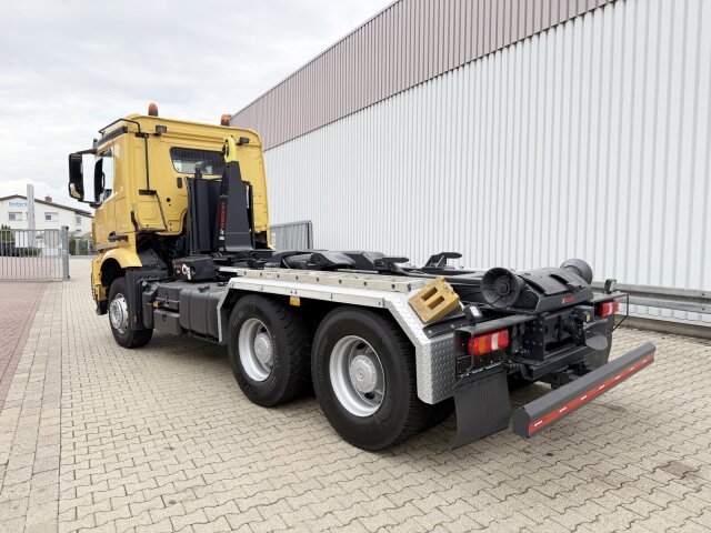 Mercedes-Benz Arocs