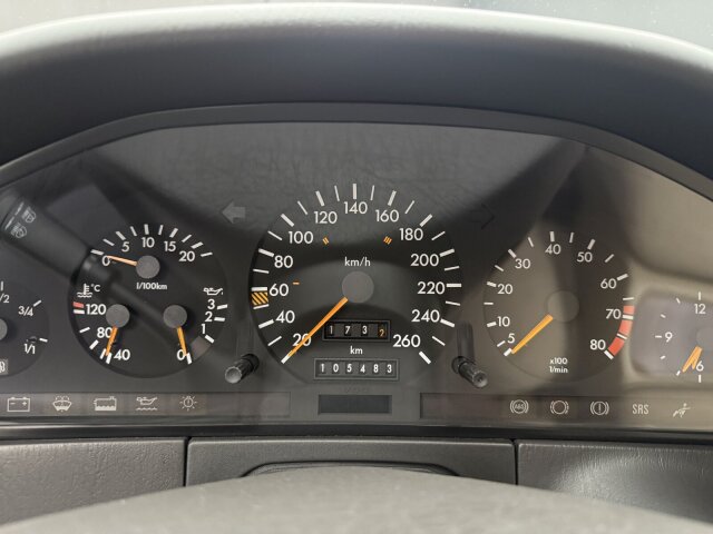 Mercedes-Benz S 320