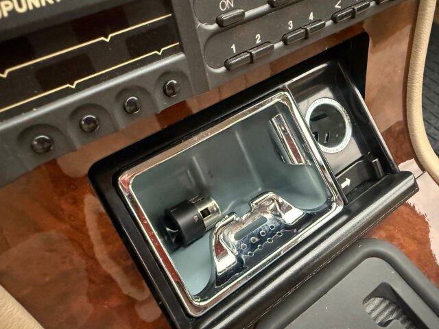 Mercedes-Benz S 320