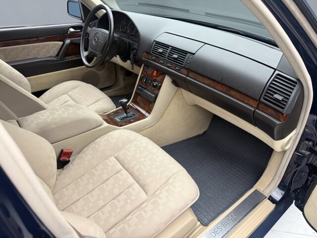 Mercedes-Benz S 320