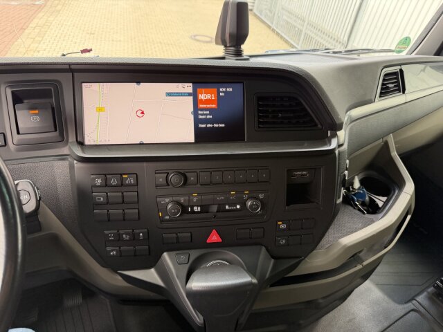 MAN TGX