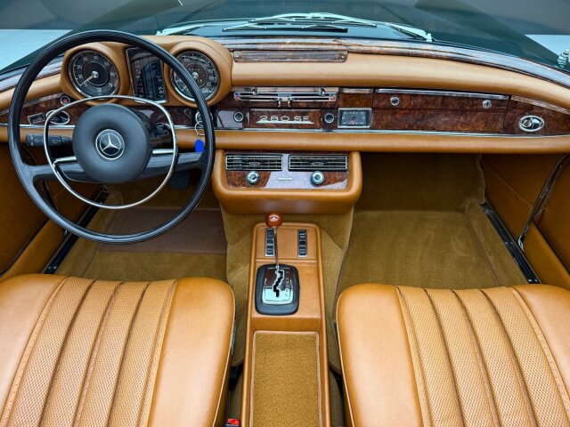 Mercedes-Benz 280