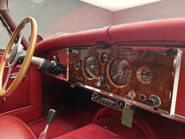Jaguar XK