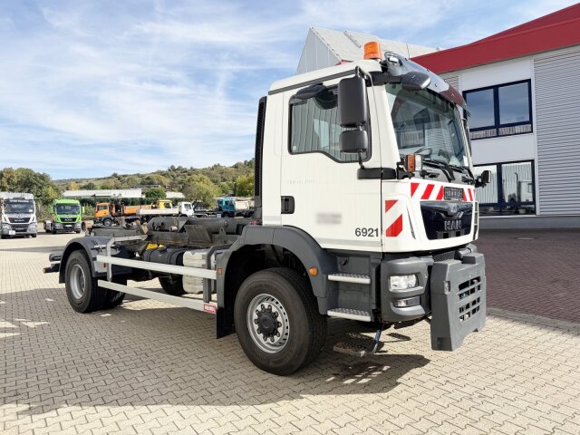 MAN TGM