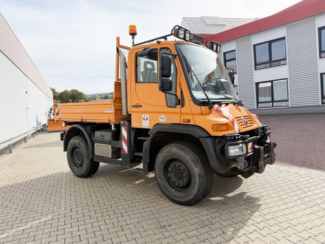 Unimog U