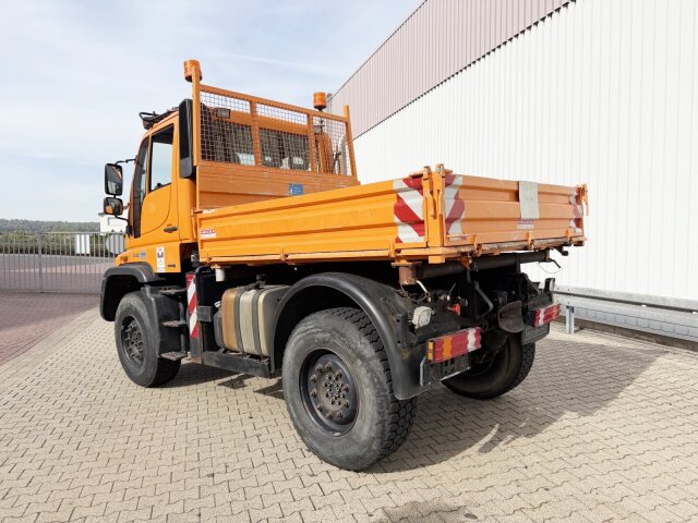 Unimog U