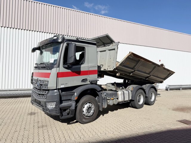 Mercedes-BenzArocs 2645 K 6x4, Retarder, Navi, Bordmatik