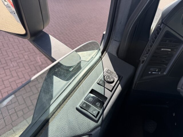 Mercedes-Benz Arocs