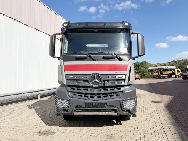 Mercedes-Benz Arocs