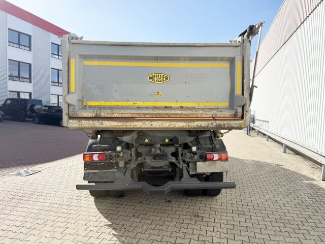 Mercedes-Benz Arocs