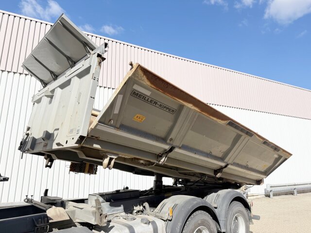 Mercedes-Benz Arocs