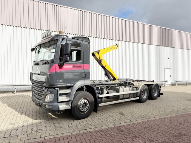DAFCF 460 FAS 6x2, Navi, Doppelknick, Zwillingsbereifte Nachlaufachse, 2x AHK