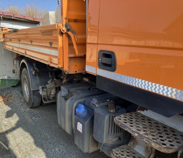 Iveco ML