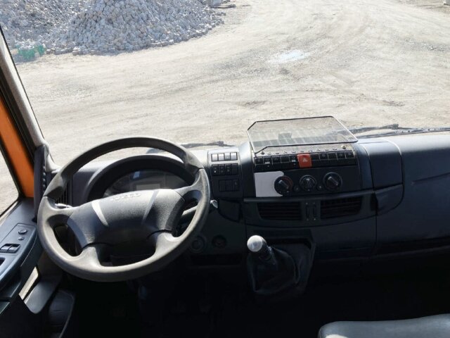 Iveco ML