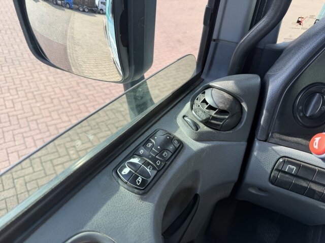 Mercedes-Benz Actros