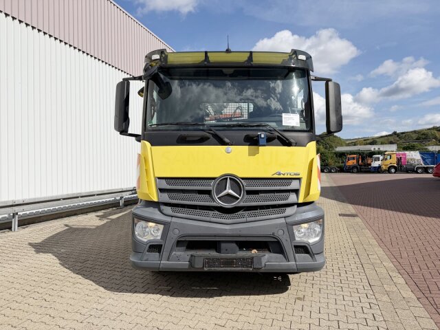 Mercedes-Benz Antos