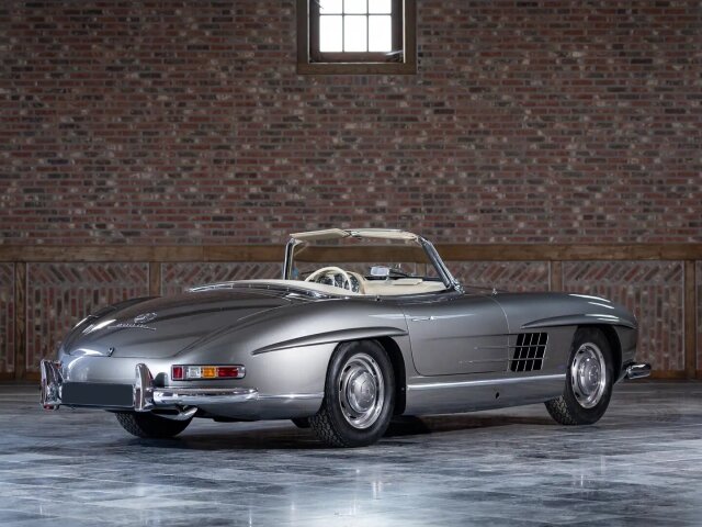 Mercedes-Benz 300