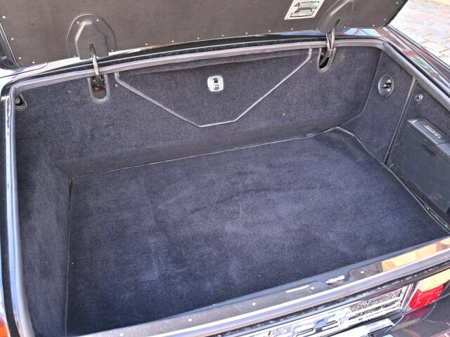 Rolls-Royce Corniche