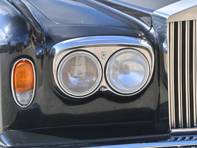 Rolls-Royce Corniche