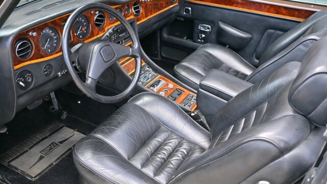 Rolls-Royce Corniche