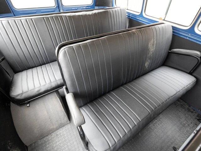Mercedes-Benz 319