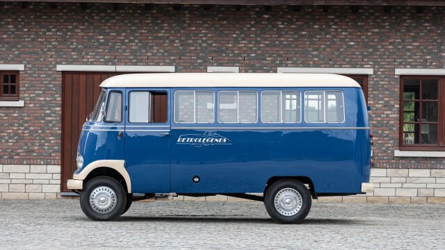 Mercedes-Benz 319