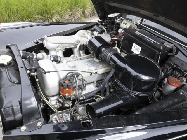 Mercedes-Benz 300