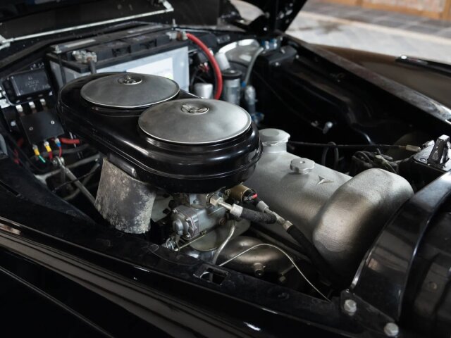 Mercedes-Benz 300