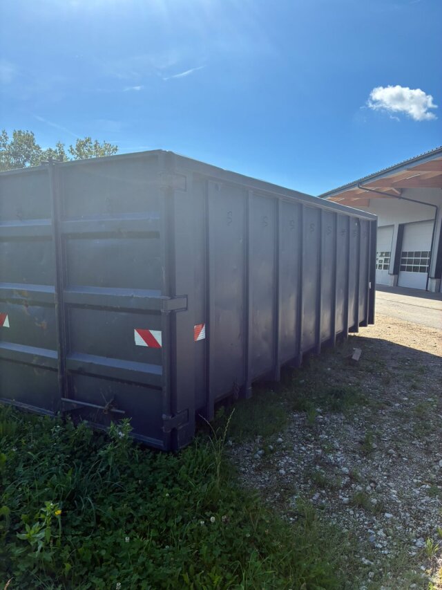- Abrollcontainer