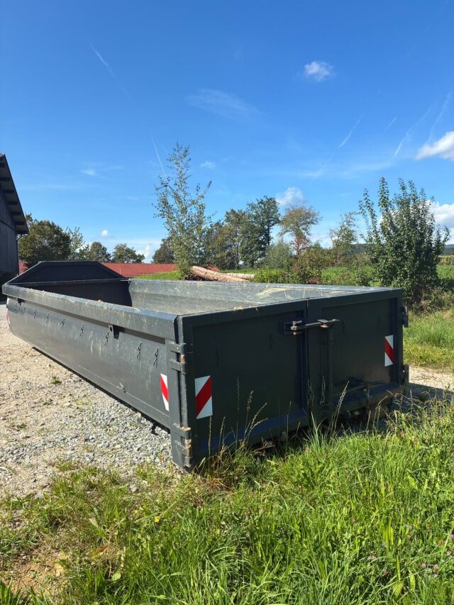 - Abrollcontainer
