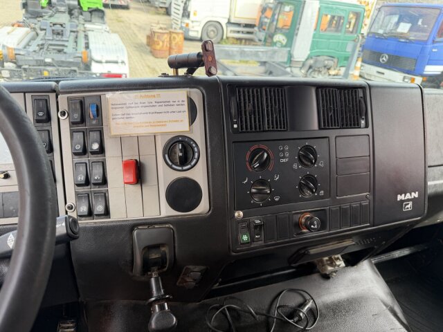 MAN T34