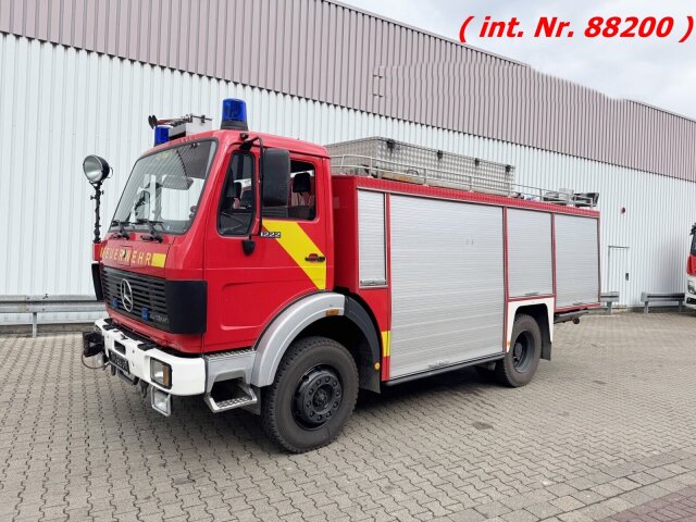 Mercedes-Benz -