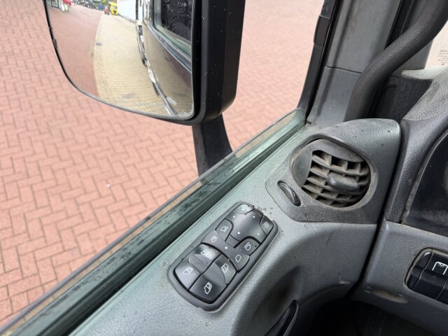 Mercedes-Benz Actros