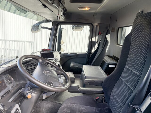 Mercedes-Benz Actros