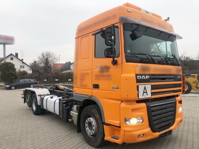 DAFAS105XF460 6x2, Intarder, Liftachse