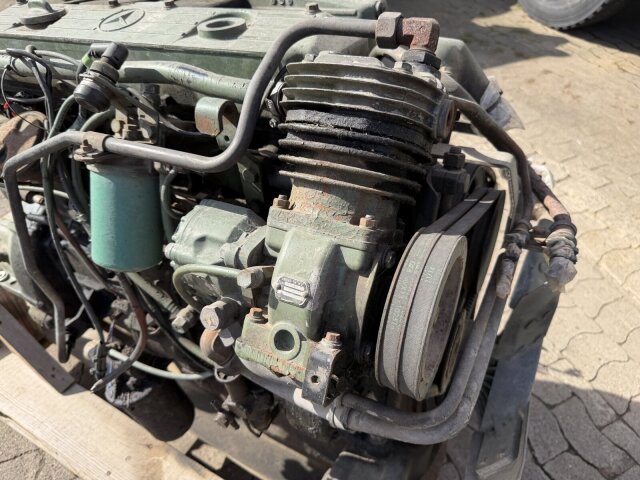 Mercedes-Benz -